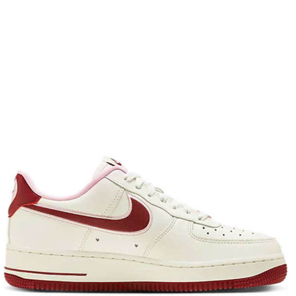 NIKE AIR FORCE 1 LOW VALENTINES DAY