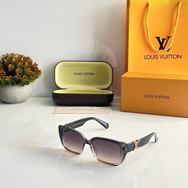 Louis_Vuitton_WMNS_5506_Black_Brown