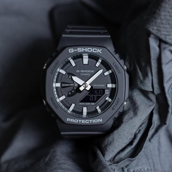 CASIO G SHOCK GM2100 FULL BLACK SPIKE WHITE
