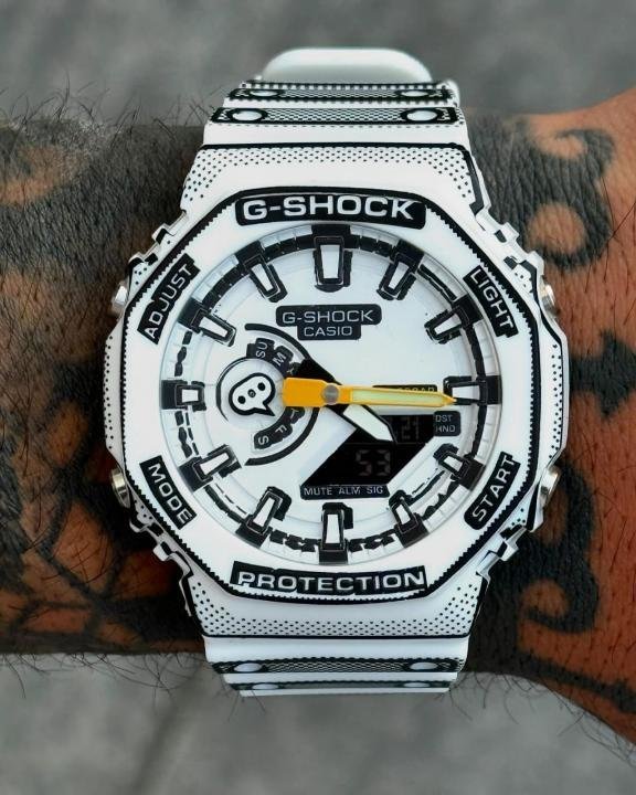 CASIO G SHOCK GM2100 MANGA EDITION WHITE