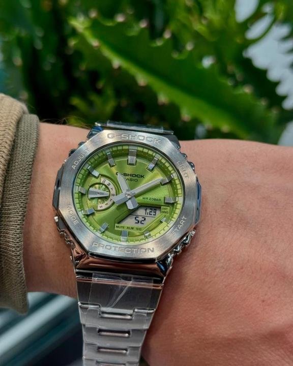 CASIO G SHOCK GM2110 STAINLESS STEEL SILVER GREEN DAIL