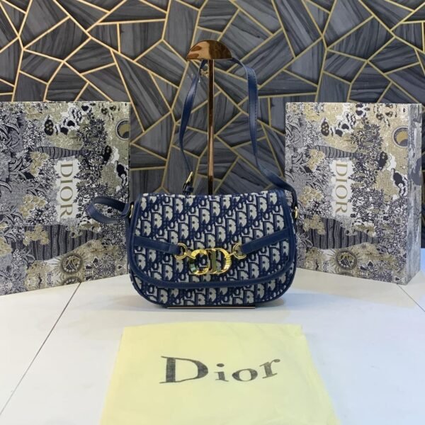 Christian_dior_montaigne_30_hand_bag