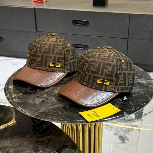 Fendi Eye Leather Cap