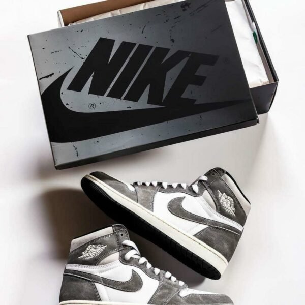 Air jordan 1 High  Washed Black