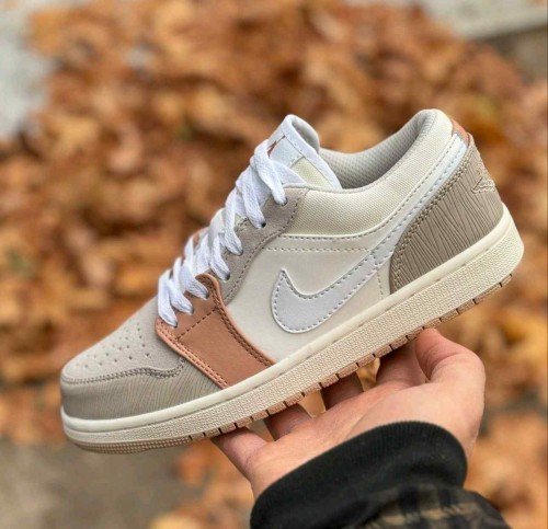 Nikee Air Jordan 1 Low Milan 298