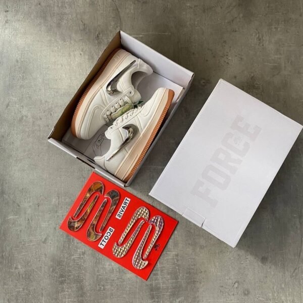 Nike Airforce 1 low Travis Scott