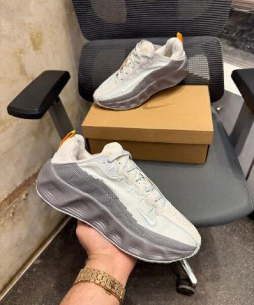 Nike Ava Rover Wolf Grey