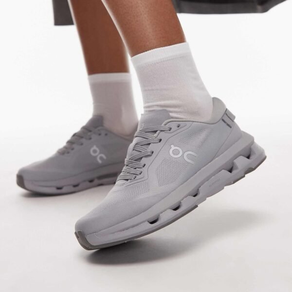 On cloud Alloy Rock Colorway