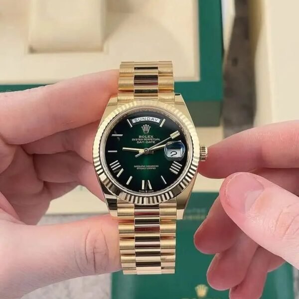 ROLEX GOLD GREEN DAYDATE